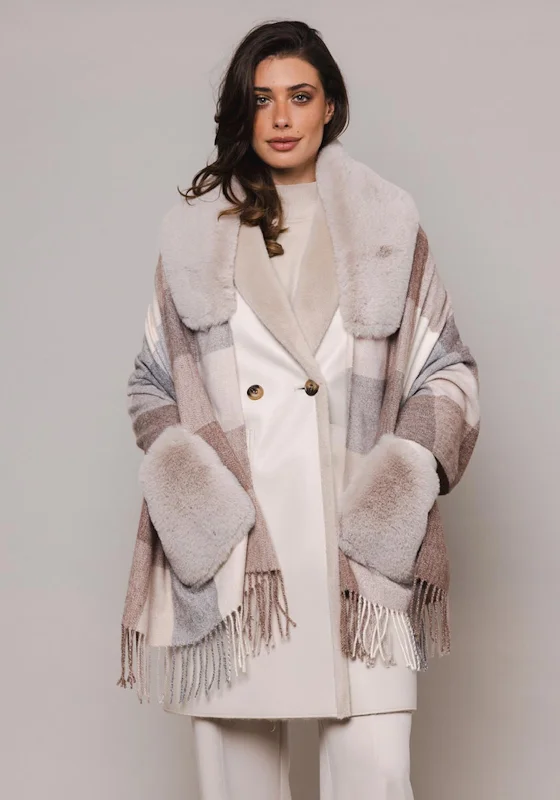 Women's autumn coats and jacketsWomen's autumn coats and jacketsRino & Pelle Apollo Faux Fur Trim Fringe Poncho, Natural Women's thermal jackets Women's autumn coats and jacketsWomen's autumn coats and jacketsRino & Pelle Apollo Faux Fur Trim Fringe Poncho, Natural Women's thermal jackets