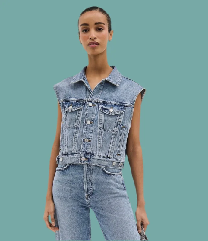 Women's transitional jacketsWomen's transitional jacketsCharli Vest Women's winter-ready jackets