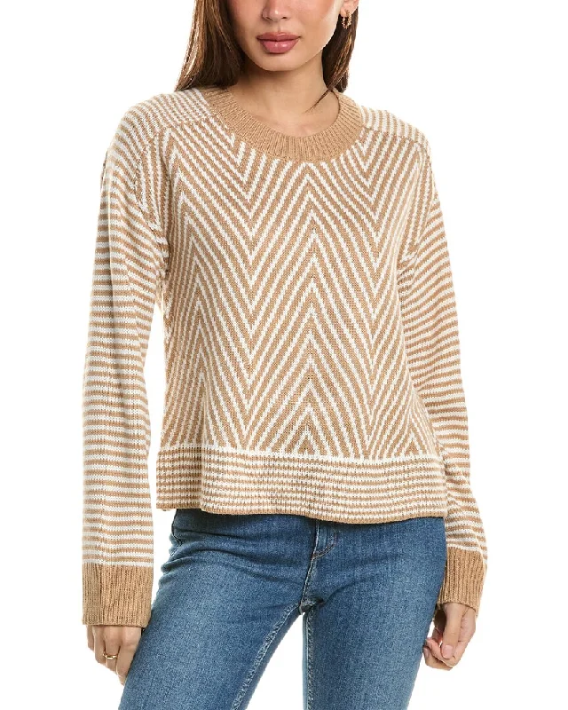 Bobeau Chevron Sweater Best sweaters for hiking
