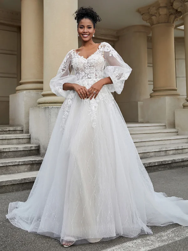 Backless long sleeved sheer wedding dress Vintage Style Dress