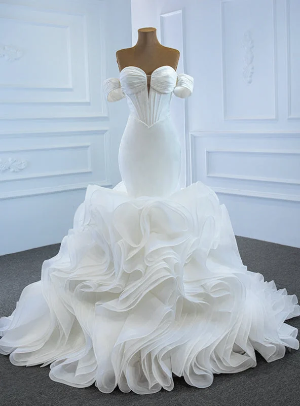 We Provide White Mermaid Satin Organza Sweetheart Pleats Wedding Dress Luxury Lace Gown We Provide White Mermaid Satin Organza Sweetheart Pleats Wedding Dress Luxury Lace Gown