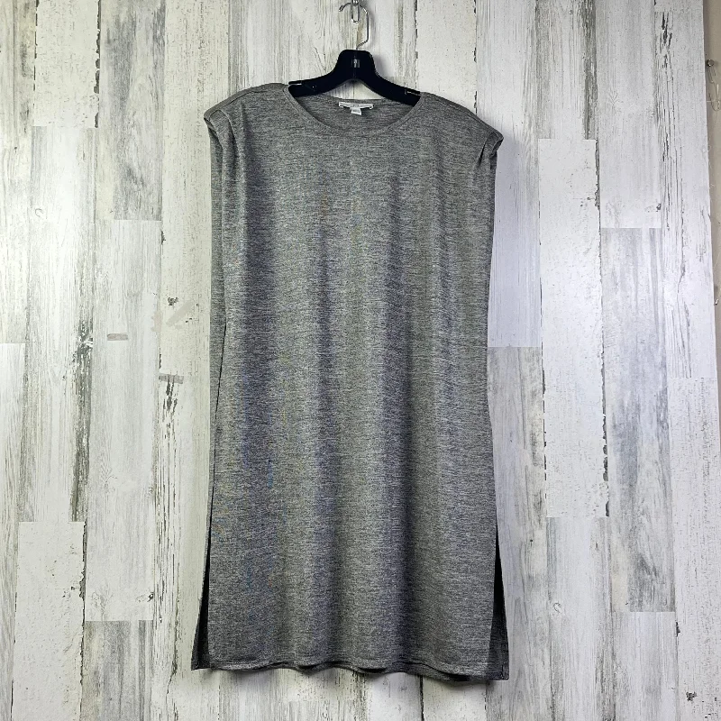 Dress Casual Short By Halston In Silver, Size: L Fitted Mini Skirt