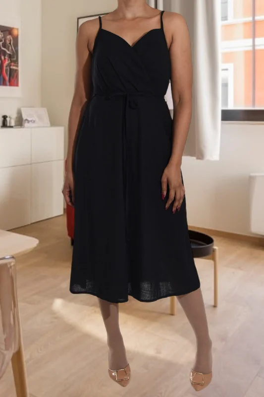 Black Strappy Tie Front Dress Lightweight unclassified dresses