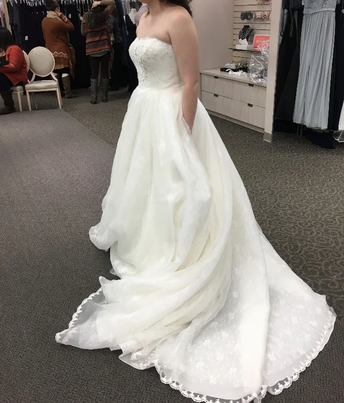 David's Bridal Melissa Sweet Bridal MS251072 Sleeveless unclassified dresses