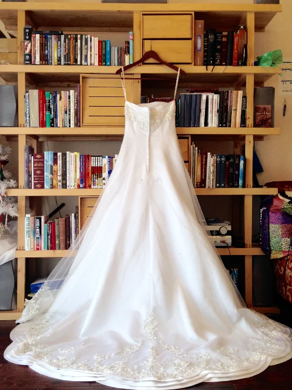 David's Bridal MichaelAngelo RE8224 Festival unclassified dresses