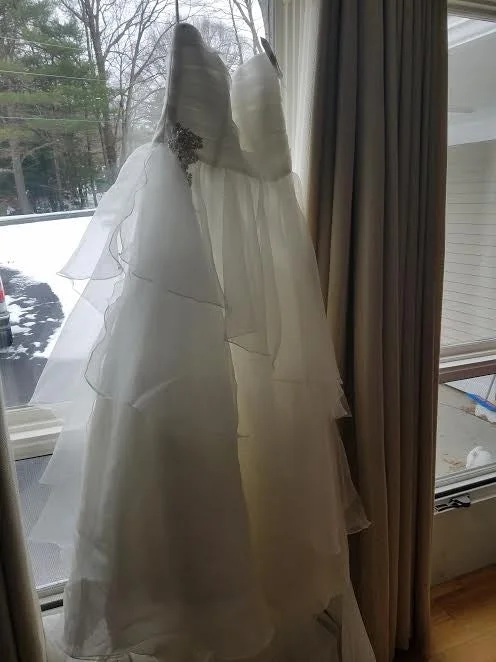 David's Bridal NEVER WORN White organza Bridal Gown Cocktail unclassified dresses
