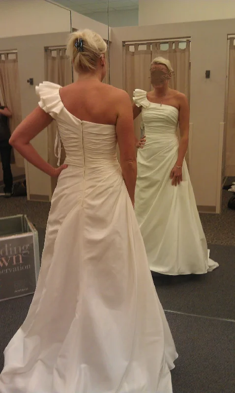 David's Bridal NWT One Shoulder A-line Taffeta Minimalist unclassified dresses