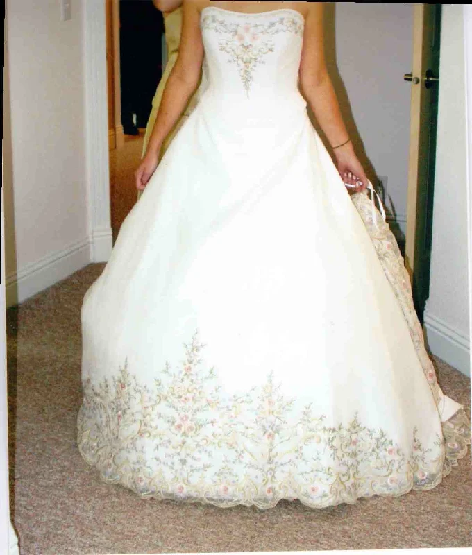 David's Bridal Oleg Cassini Halter unclassified dresses