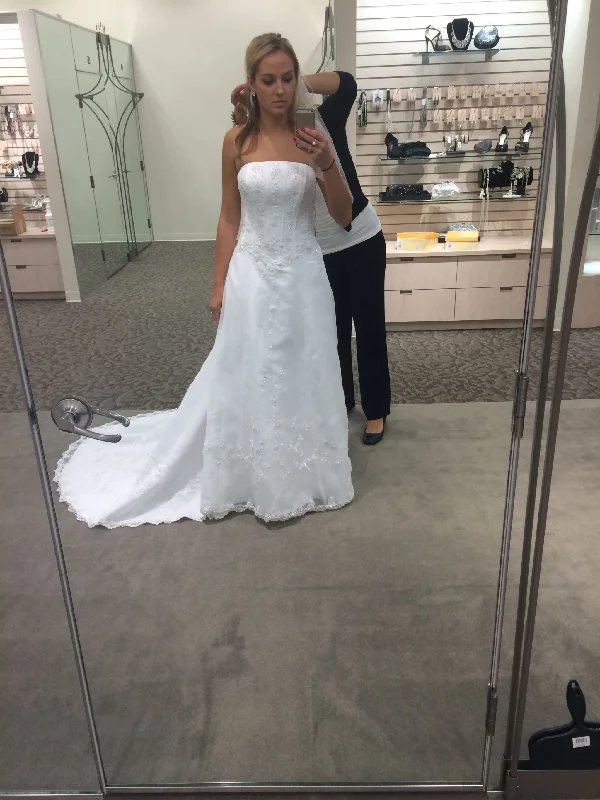 David's Bridal OP8822 WHI Vintage unclassified dresses