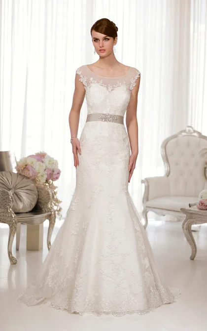 Essense of Australia D1562 High-low unclassified dresses