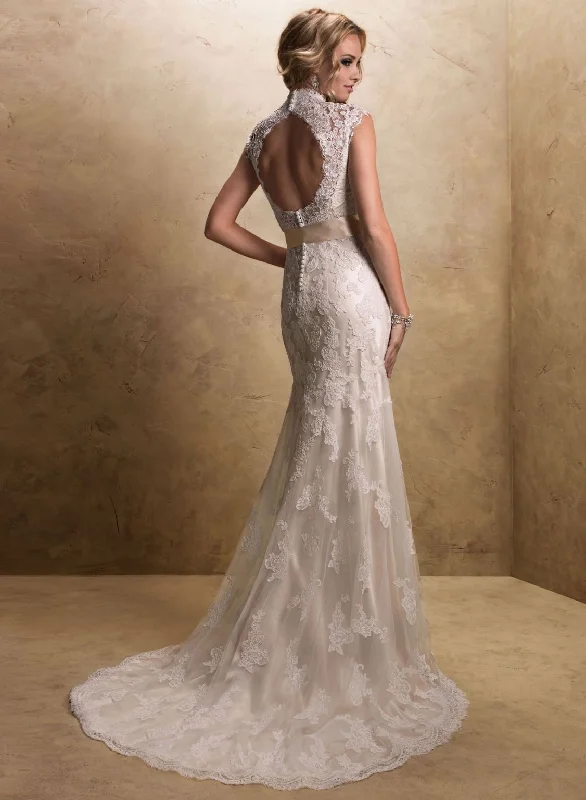 Maggie Sottero Bronwyn Smocked unclassified dresses