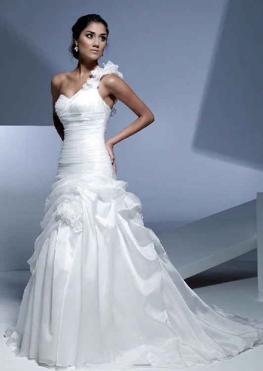 Maggie Sottero Ella Rose Stylish unclassified dresses