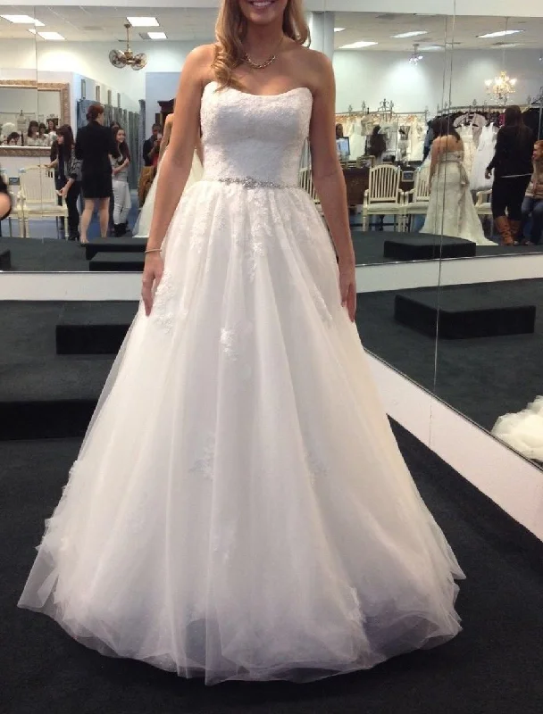 Maggie Sottero Windsor Holiday unclassified dresses
