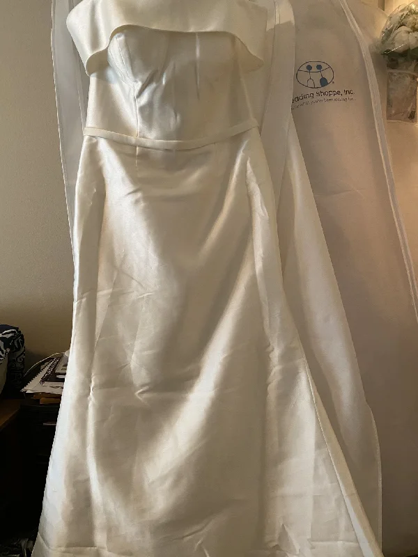 David's Bridal Off-the-Shoulder Mikado Trumpet / WG3880 Unique unclassified dresses