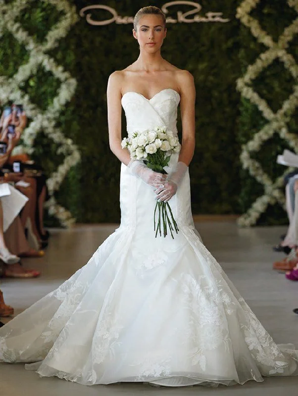 Oscar de la Renta Look 30, Bridal 2013 Elegant evening unclassified dresses