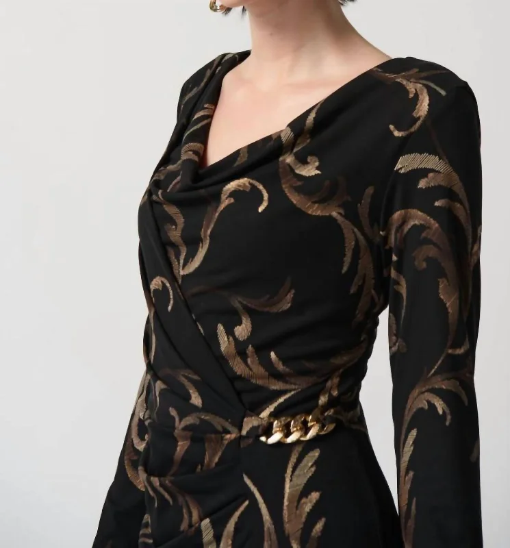 Sheath Multi Dress In Black Multi Wrap unclassified dresses