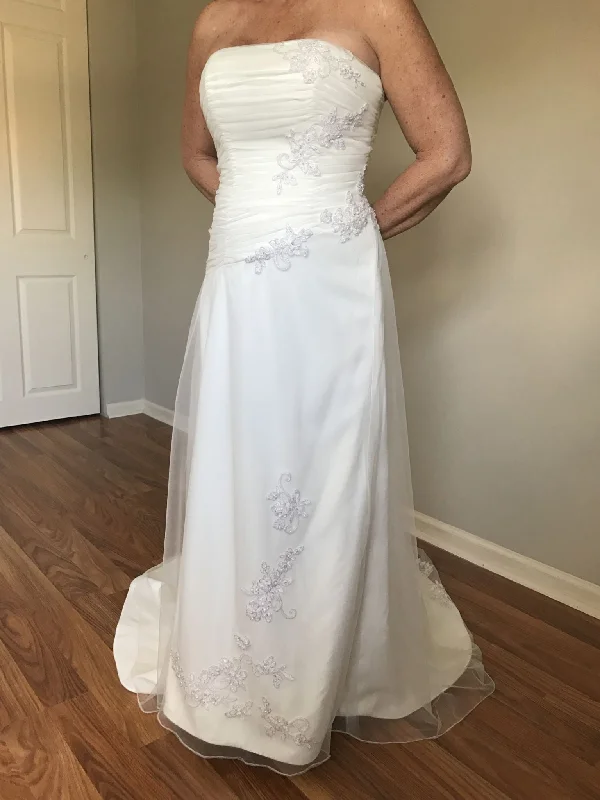 David's Bridal NA Wedding guest unclassified dresses