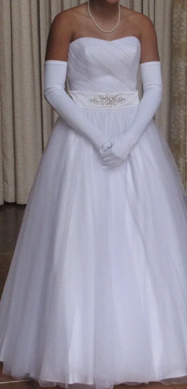 David's Bridal NTMK3576 Bold pattern unclassified dresses