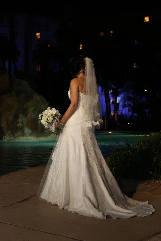 David's Bridal NTYP3344 Tiered unclassified dresses