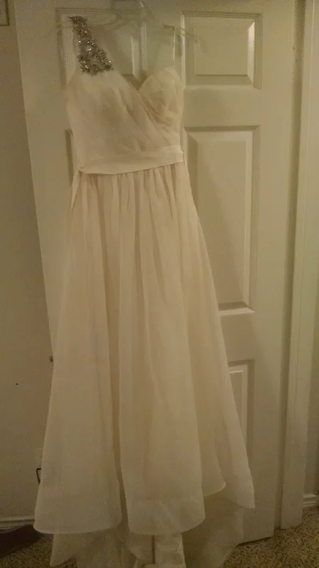 Vera Wang Garza Gown/ vw351185 Wedding guest unclassified dresses