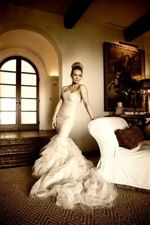 Vera Wang Gemma Chic unclassified dresses