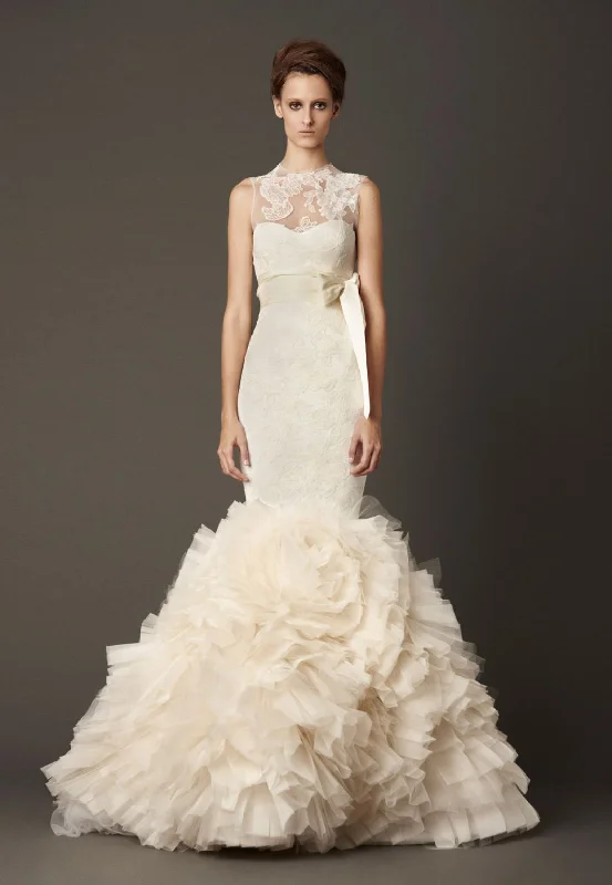 Vera Wang Lark Anniversary unclassified dresses