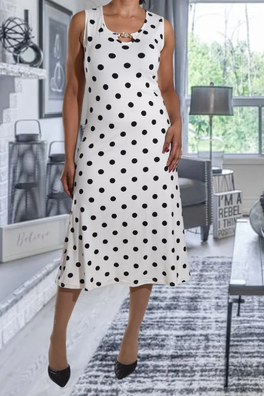 White Polka Dot Crew Neck Dress Petite unclassified dresses